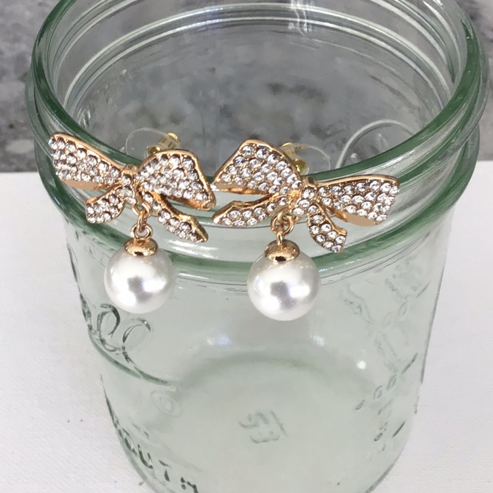 Gold Bow Earrings with Pearl Drop - Picture 6 of 6